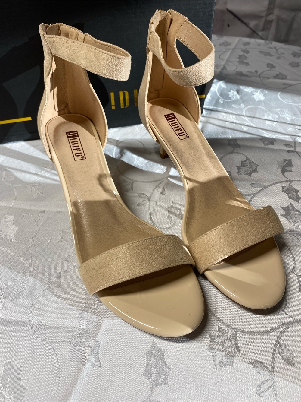 IDIFU Beige Ankle-Strap Kitten Heel Sandals